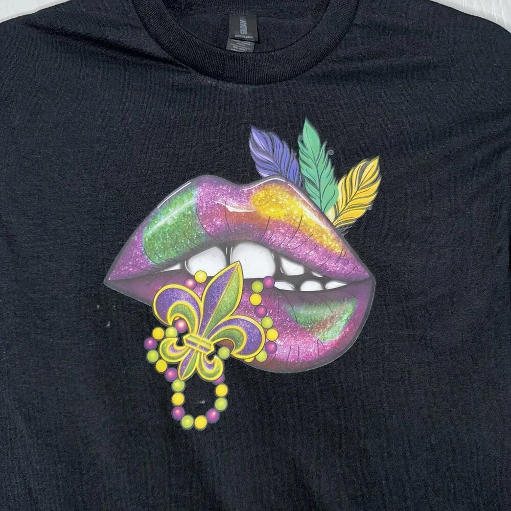 NEW Handcrafted Mardi Gras Shirt Size Small